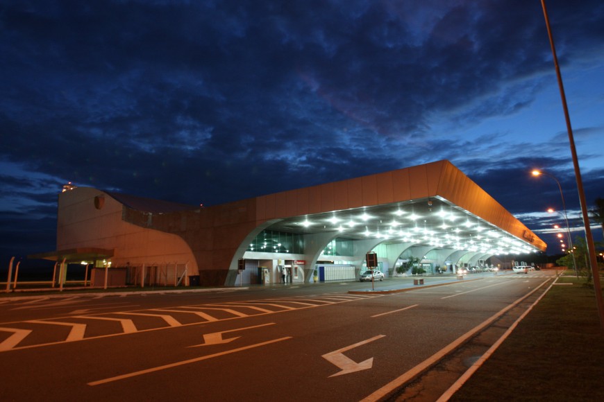 Resultado de imagem para Aeroporto de Palmas