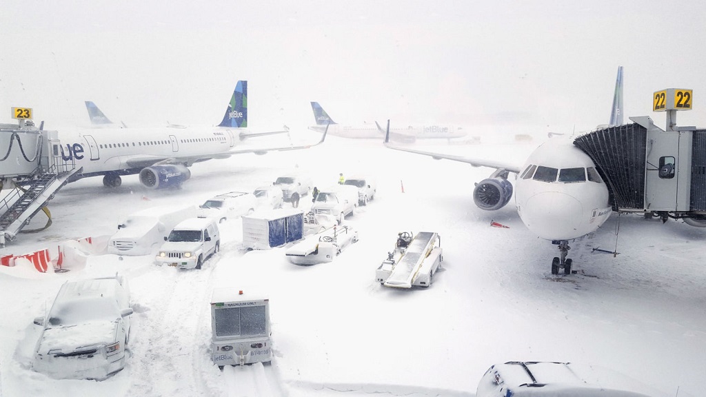 Resultado de imagem para Aeroporto Internacional jfk neve
