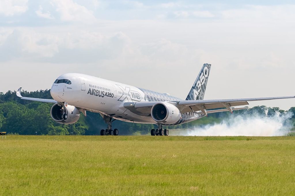 El regulador europeo propone revisar la protección contra rayos para 13 aviones A350