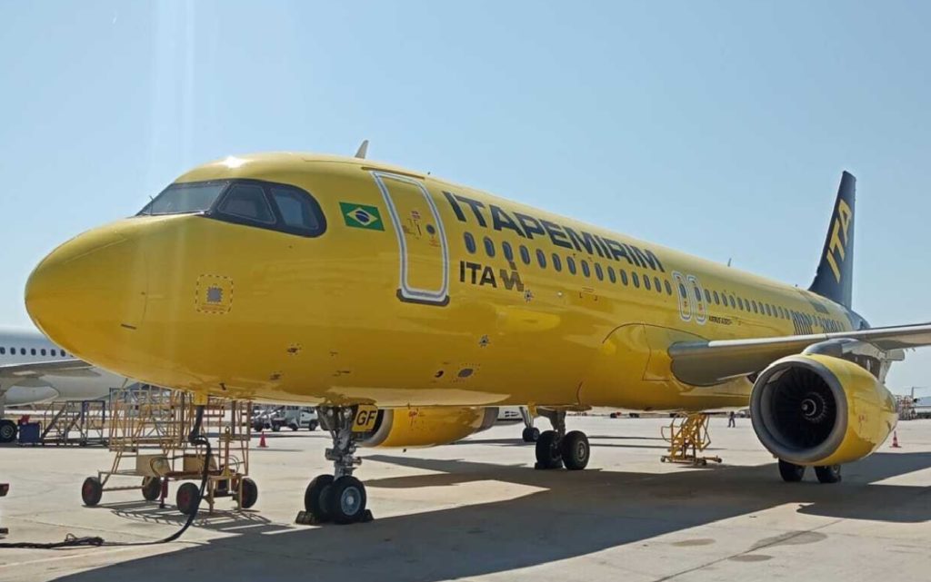 Avión PS-MGF llega a Brasil para Itapemirim Transportes Aéreos